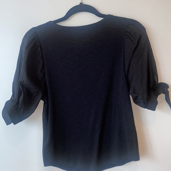 Rib Puff Sleeve Top - Picture 4 of 9